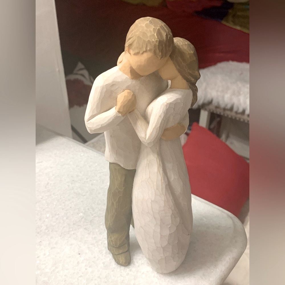 Willow Tree 9” Promise Figurine, couple embracing, marriage,anniversary,recommit